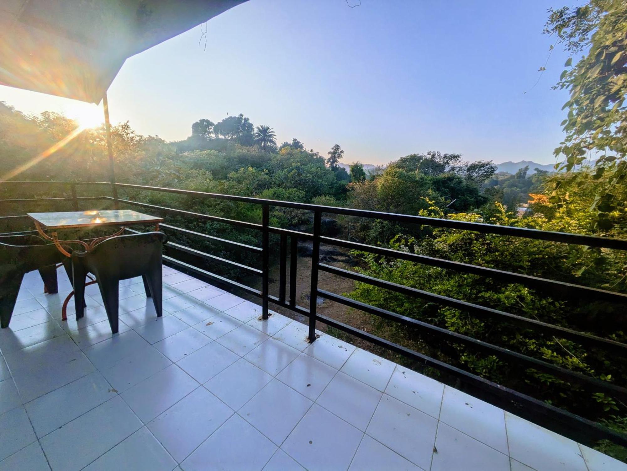 Dude Ranch Villa Mount Abu Exterior photo